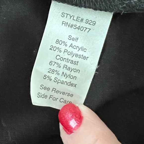 Cabi Infinite Faux Fur Vest - Black - Size XS - Picture 10 of 10